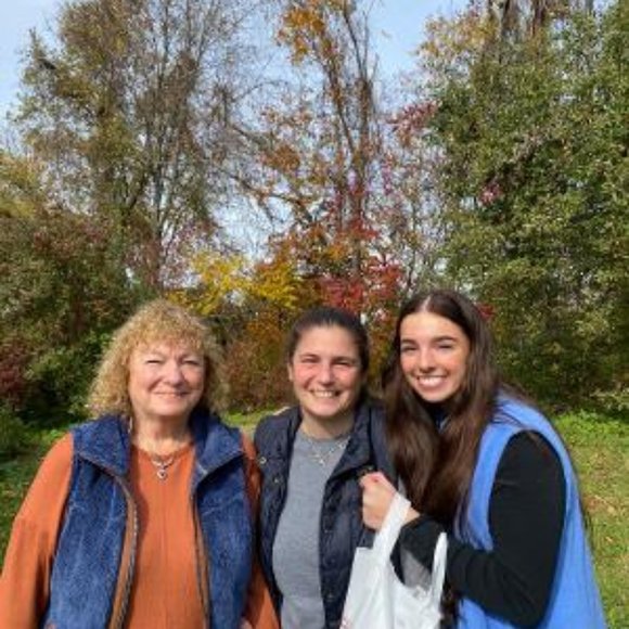 Meet your Posher, Tory - Picture 1 of 1